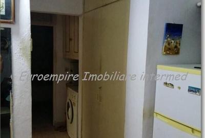 Apartament cu 2 camere decomandat în Far - 8