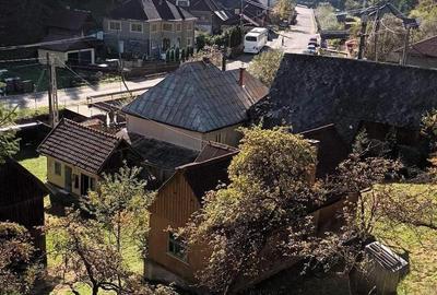 Casă cu Teren 2100 Mp în Răchițele - 2