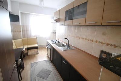 Ultracentral - parcul Trandafirilor - 3 camere - mobilate si utilate - 10