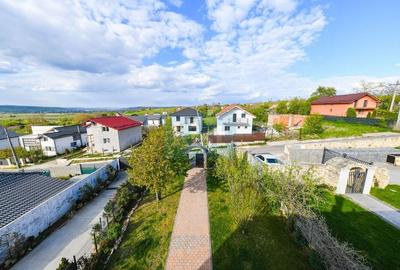 Casă cu 4 camere cu Canalizare în Jucu de Sus - 11