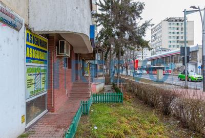 Spațiu comercial, de 33 mp, în Orizont - 21