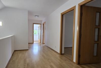 Casa de vanzare in zona Buna Vestire, Ploie?ti - 11