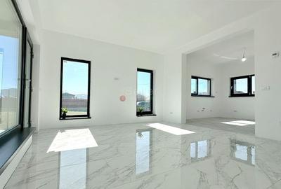 Casă individuală cu 4 camere cu Teren 750 Mp în Cărpiniș - 2