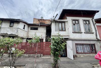 Casă cu 6 camere cu Teren 150 Mp în Grivița - 2