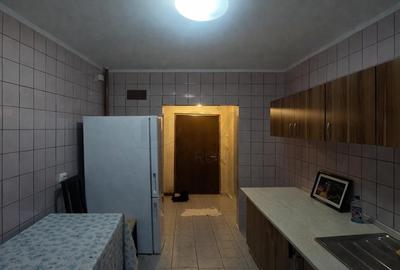 Apartament cu 2 camere decomandat, mobilat în P-ța Romană - 4