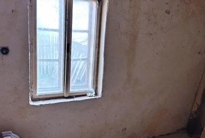 Casă cu 2 camere cu Teren 400 Mp în Central - 2