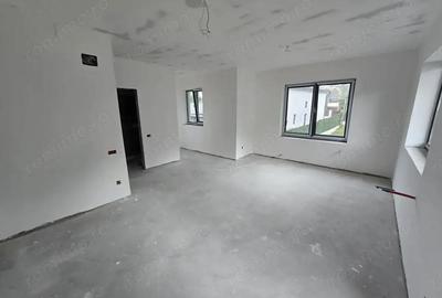 Apartament cu 2 camere + loc de parcare - Busteni - Zamora