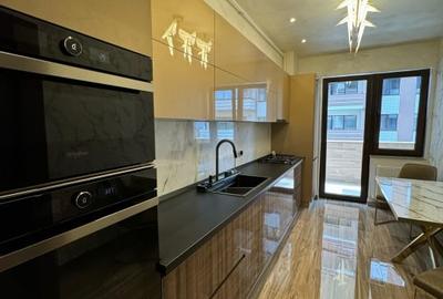 Apartament cu 2 camere decomandat, mobilat în Tractorul