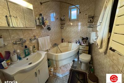 Casă cu 6 camere cu Teren 1495 Mp în Sâncraiu de Mureș - 7