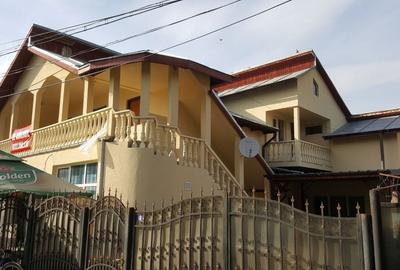 Casă cu 4 camere în Ion Roată - 3