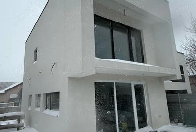 Casă cu 4 camere în Central - 5