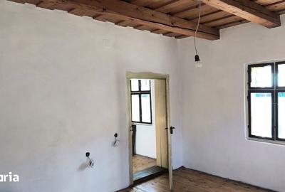 Casă cu 4 camere cu Teren 1300 Mp în Măgherani - 19