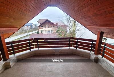 Casă cu 10 camere cu Teren 1400 Mp în Independenței - 31