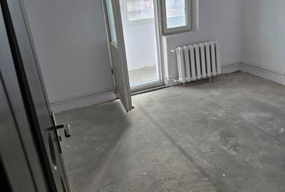 Apartament cu 3 camere decomandat în Dorobanților - 2