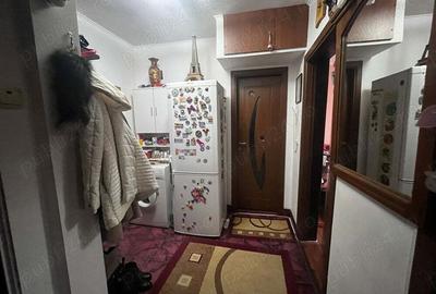 Vand apartament cu doua camere decomandat si complet mobilat - 4