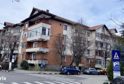 Apartament cu 3 camere în Ultracentral