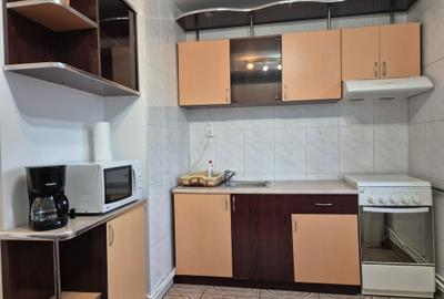 Garsonieră decomandată în Central - 4