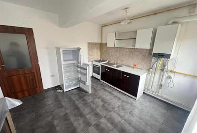 Apartament la vila2 camere decomandat balcoaneCT - 2