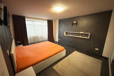 Garsonieră decomandată în Rovine - 1