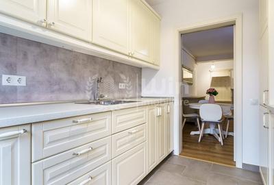 Apartament cu 2 camere semidecomandat, mobilat în Plopilor - 1