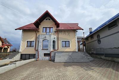 Casă cu 6 camere cu Teren 1000 Mp în Sfântu Ilie - 5