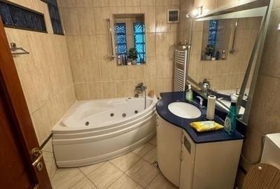 Apartament cu 3 camere - zona Centru - Tg. Cucu - Pet Friendly - 9