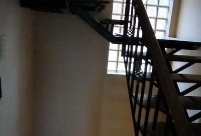 Casă / Vilă cu 6 camere în zona Kamsas - 450000 euro - 13