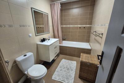 Apartament cu 3 camere decomandat în Florești - 6