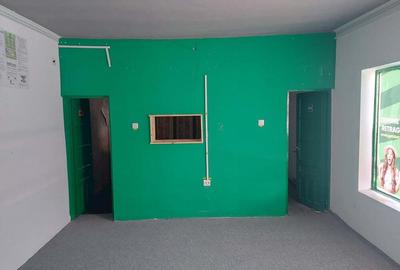 Inchiriez vand spatiu comercial - 3