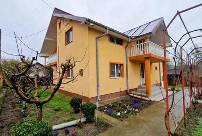 Casă cu 5 camere cu Teren 1500 Mp în Turia - 8
