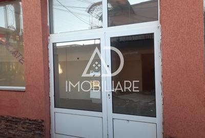 Spațiu comercial, de 90 mp, în Central - 4