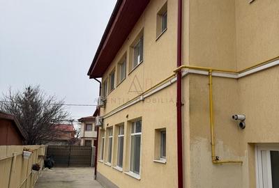 Casă cu 14 camere cu Canalizare în Dobroești - 4