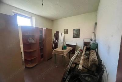 Casă cu 5 camere cu Teren 3040 Mp în Vălișoara - 13