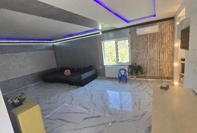 Casă cu 3 camere cu Teren 790 Mp în Poarta Albă - 9