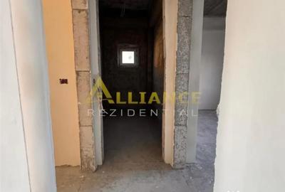 Casă cu 3 camere cu Teren 150 Mp în Central - 11