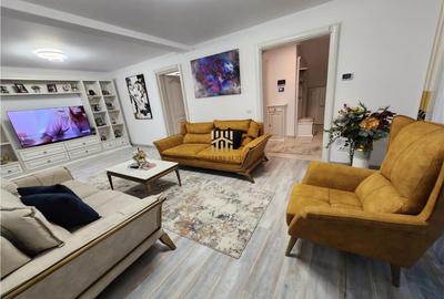 Casă cu 7 camere cu Teren 1150 Mp în Central - 3
