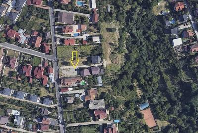 Casă cu Teren 350 Mp în Central