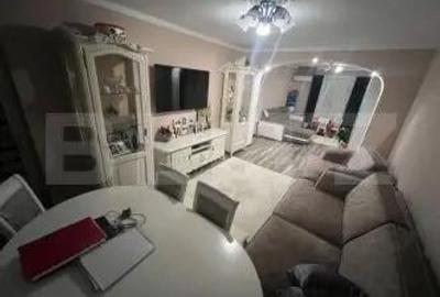 Apartament cu 4 camere decomandat în Central - 4