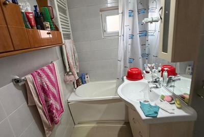 Apartament cu 3 camere semidecomandat, mobilat în Bucovina - 6