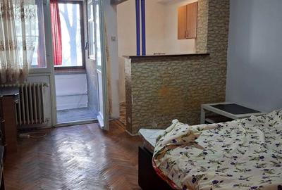 Garsonieră semidecomandată în Vest - 3