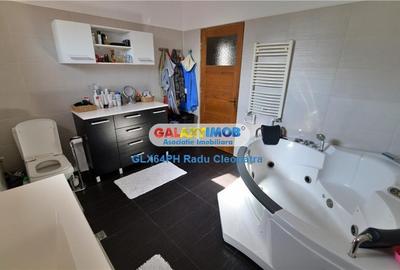 Casă cu 6 camere cu Teren 2099 Mp în Central - 20