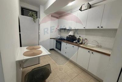 Apartament cu 3 camere semidecomandat în Valea Rosie - 5