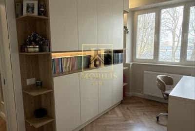 Apartament cu 3 camere semidecomandat, mobilat în Copou