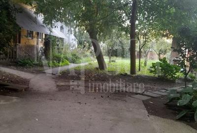 Garsonieră decomandată în Central - 6