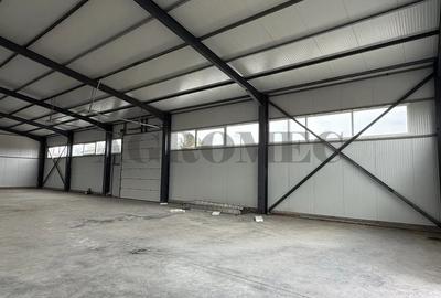 Spațiu industrial, de 598 mp, în Central - 4