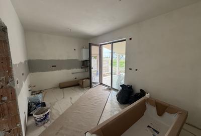 Duplex cu 5 camere cu Canalizare în Chișoda - 10