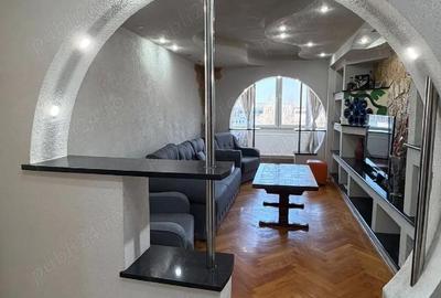 Apartament cu 3 camere decomandat în Grădiște - 4