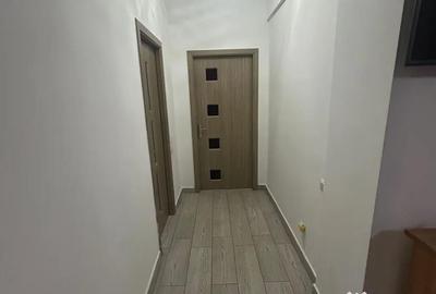 Apartament cu 4 camere decomandat în Central - 3