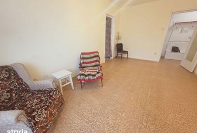 Apartament cu 3 camere decomandat în Sud - 5