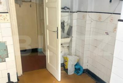 Apartament 2 camere, necesita renovare, zona Centrala, str. - 6